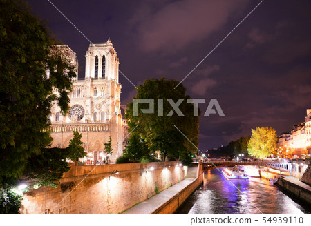 Notre Dame cathedral, Paris France 54939110