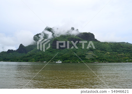 Tahiti Moorea Island 54946621