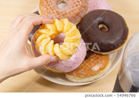 Donut full Bulimia Bulimia image Donut full Bulimia Bulimia image 54946766