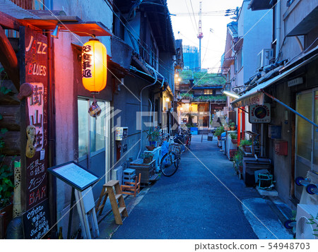 Chuo-ku, Osaka-shi, the sky of the sky moat border 54948703