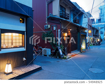Chuo-ku, Osaka-shi, the sky of the sky moat border 54948925