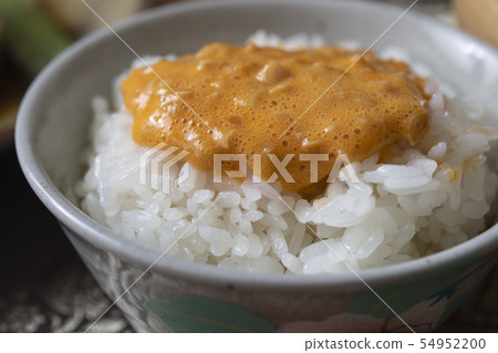 Egg yolk and natto rice 54952200