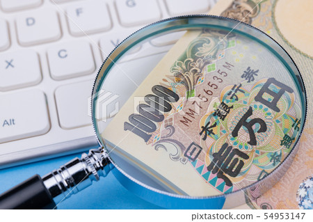 商業形象現金鈔票100萬日元昆蟲眼鏡鍵盤 商業形象現金鈔票100萬日元昆蟲眼鏡鍵盤 54953147