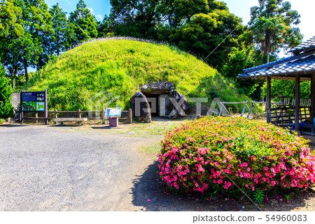 Katsuki old burial mound [Iki City, Nagasaki Prefecture] 54960083