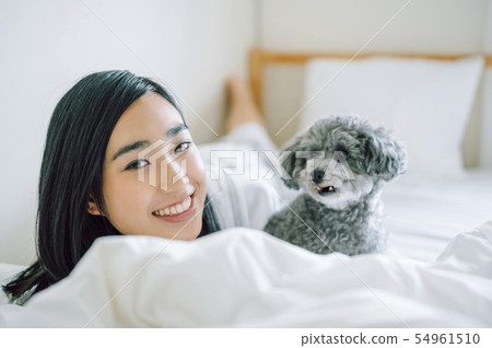 生活與狗女人 54961510