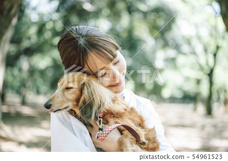 生活與狗女人 54961523