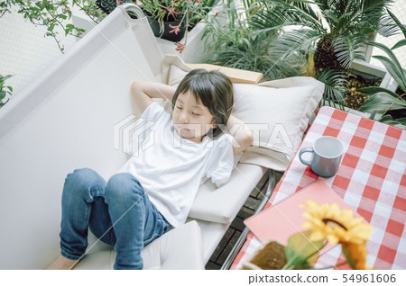 Children girl lifestyle Children girl lifestyle 54961606