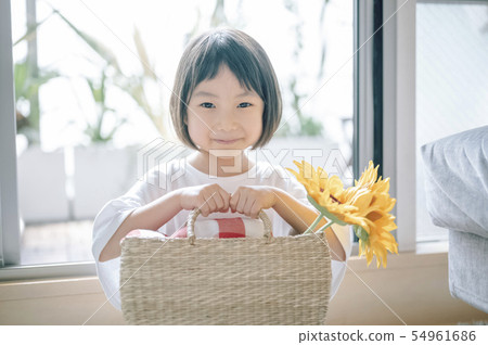 孩子女孩的生活方式出去 孩子女孩的生活方式出去 54961686