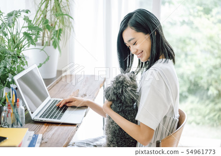 生活與狗女人生意 54961773