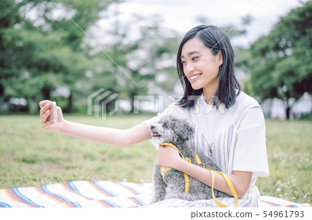 生活與狗女人 生活與狗女人 54961793