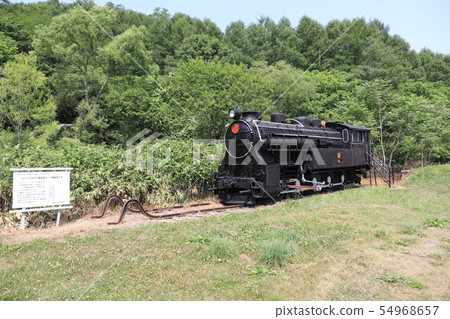 4410 12-wheel linked tank locomotive No. 2 4410 12-wheel linked tank locomotive No. 2 54968657