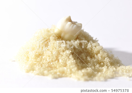 牙 牙 54975378