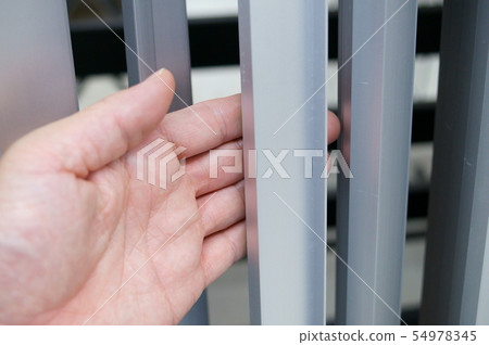 Aluminum rail pipe Aluminum rail pipe 54978345