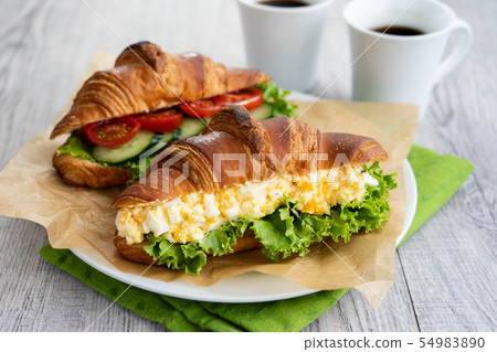 羊角麵包三明治 54983890