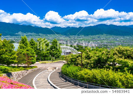 《Yamanashi Prefecture》 Early summer Kofu basin, idyllic scenery 《Yamanashi Prefecture》 Early summer Kofu basin, idyllic scenery 54983941