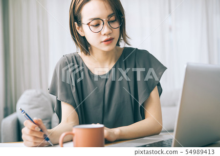 在線學習 在線學習 54989413