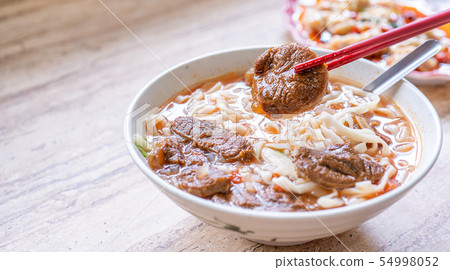牛肉牛肉麵台灣菜拉涼板茄子台灣牛肉麵九宮 54998052