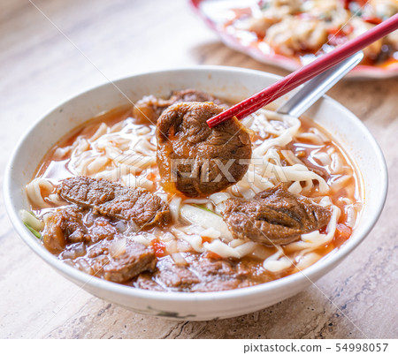 牛肉牛肉麵台灣菜拉涼板茄子台灣牛肉麵九宮 牛肉牛肉麵台灣菜拉涼板茄子台灣牛肉麵九宮 54998057