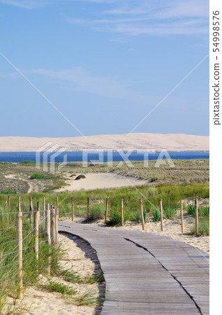 Seascape. Large view on pyla dune. France Seascape. Large view on pyla dune. France 54998576
