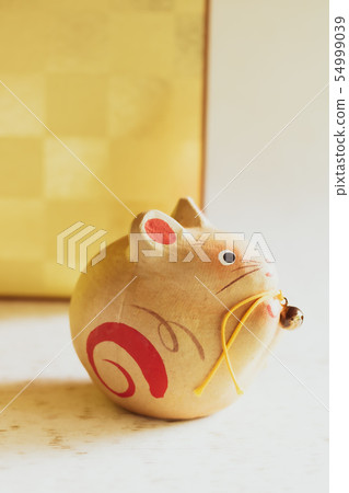 A child mouse A child mouse 54999039