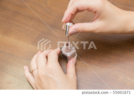 手應用修指甲 55001871