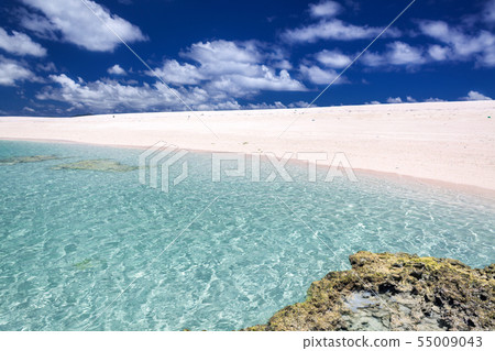 Okinawa, Kume Island Summer beach scene 3 Okinawa, Kume Island Summer beach scene 3 55009043