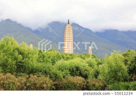 Chungseongsa三塔文化旅遊區大理雲南中國 Chungseongsa三塔文化旅遊區大理雲南中國 55011234