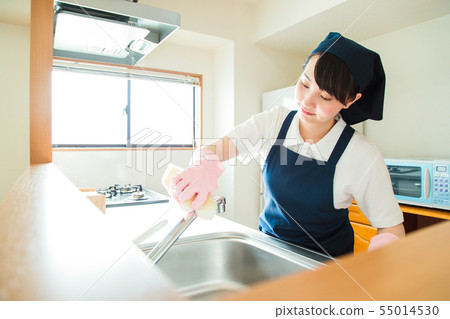 房子守門員家事代理房子清潔清潔清潔管家女人 房子守門員家事代理房子清潔清潔清潔管家女人 55014530
