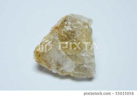 Rutile quartz 55015058