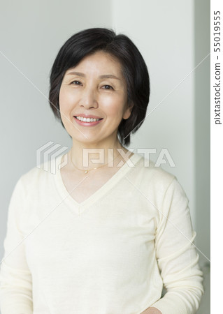 高級女性 55019555