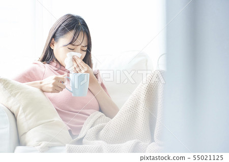 Woman poor health Woman poor health 55021125