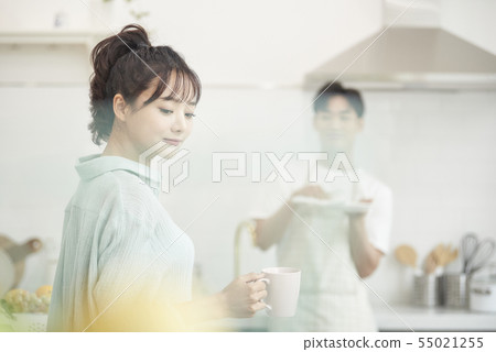 Couple lifestyle Couple lifestyle 55021255