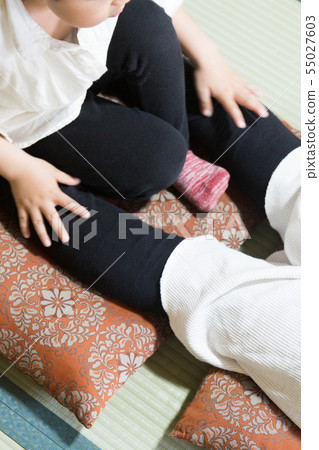 Parent and child massage Parent and child massage 55027603