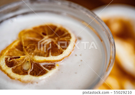 Dried fruit lemonade (2 lemons) Dried fruit lemonade (2 lemons) 55029210
