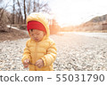 Boys wear yellow sweaters and red wool hat 55031790