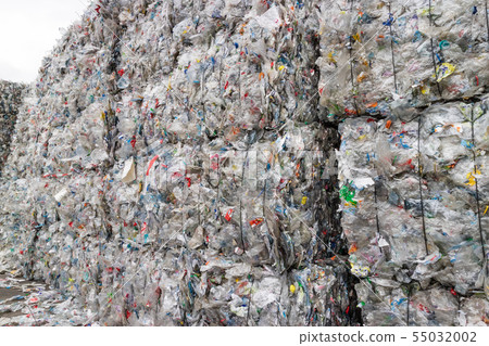 Plastics recycling centers and raw material Plastics recycling centers and raw material 55032002