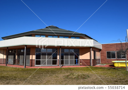 Nursery facility 55038714