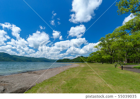 [青森縣十和田湖]五和田湖，十和田湖上的封閉海岸 55039035