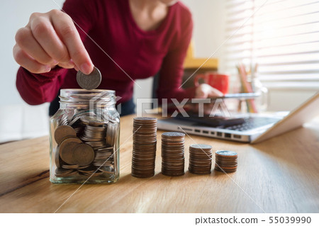 Business women are calculating daily expenses. Business women are calculating daily expenses. 55039990