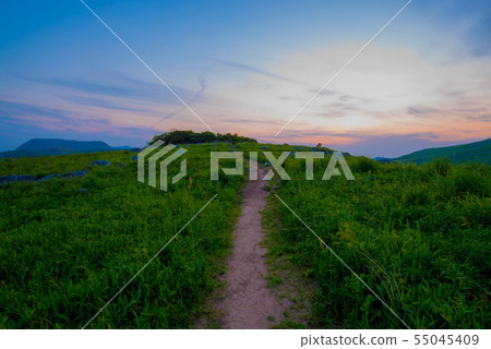 Hiraodai evening scenery 55045409