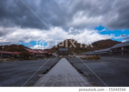 Buddhist Zenyama Buddhist Zenyama 55048566