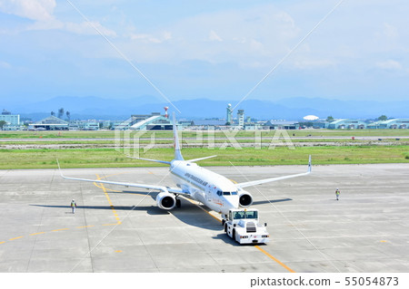 Komatsu Airport Takeoff Preparation 55054873