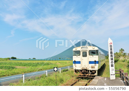 從鹿兒島縣西大山站的鐵路風景 從鹿兒島縣西大山站的鐵路風景 55056790