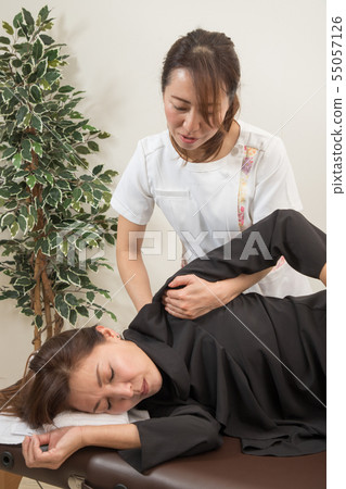 Manipulation, massage 55057126