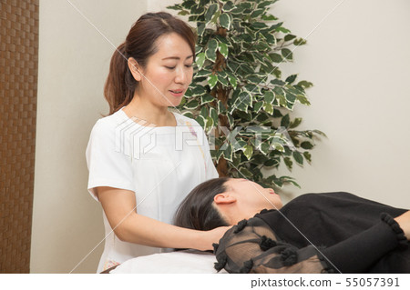 Manipulation, massage 55057391