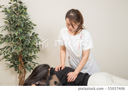 Manipulation, massage 55057406