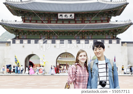 情侶，約會，約會，旅行，旅遊，韓屋，韓國傳統，光化門，光化門廣場，景福宮，鐘路區，首爾 55057711