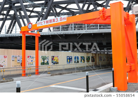 Protective steel (height restriction bar) Protective steel (height restriction bar) 55058654