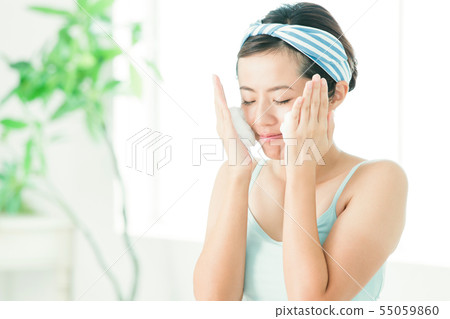 洗臉清潔美容女人護膚美容 55059860