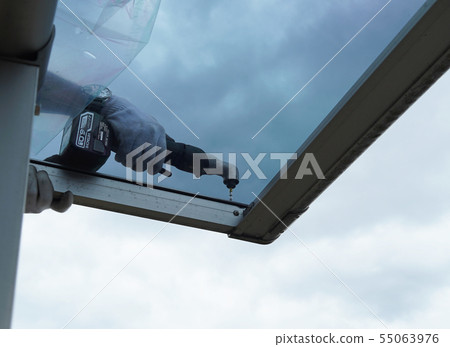 屋頂外牆工作 55063976